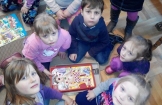 Wizyta dzieci z ZPO w Ruszczy w Domach dla Dzieci i Młodzieży w Łoniowie