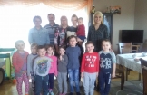 Przedszkolaki z ZPO w Ruszczy z wizytą w Domu Dziecka w Łoniowie